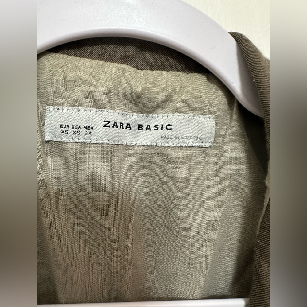 ZARA Basic Women’s Vest Sleeveless Collared Green size XS - Picture 3 of 4